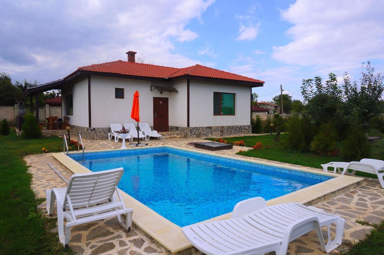 Вила Едем - Villa Edem - Beach Bolata Area Болгарево Экстерьер фото