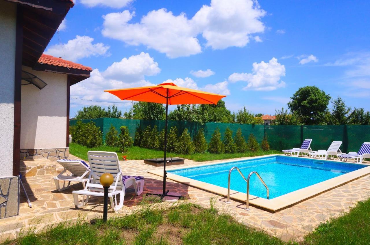 Вила Едем - Villa Edem - Beach Bolata Area Болгарево Экстерьер фото