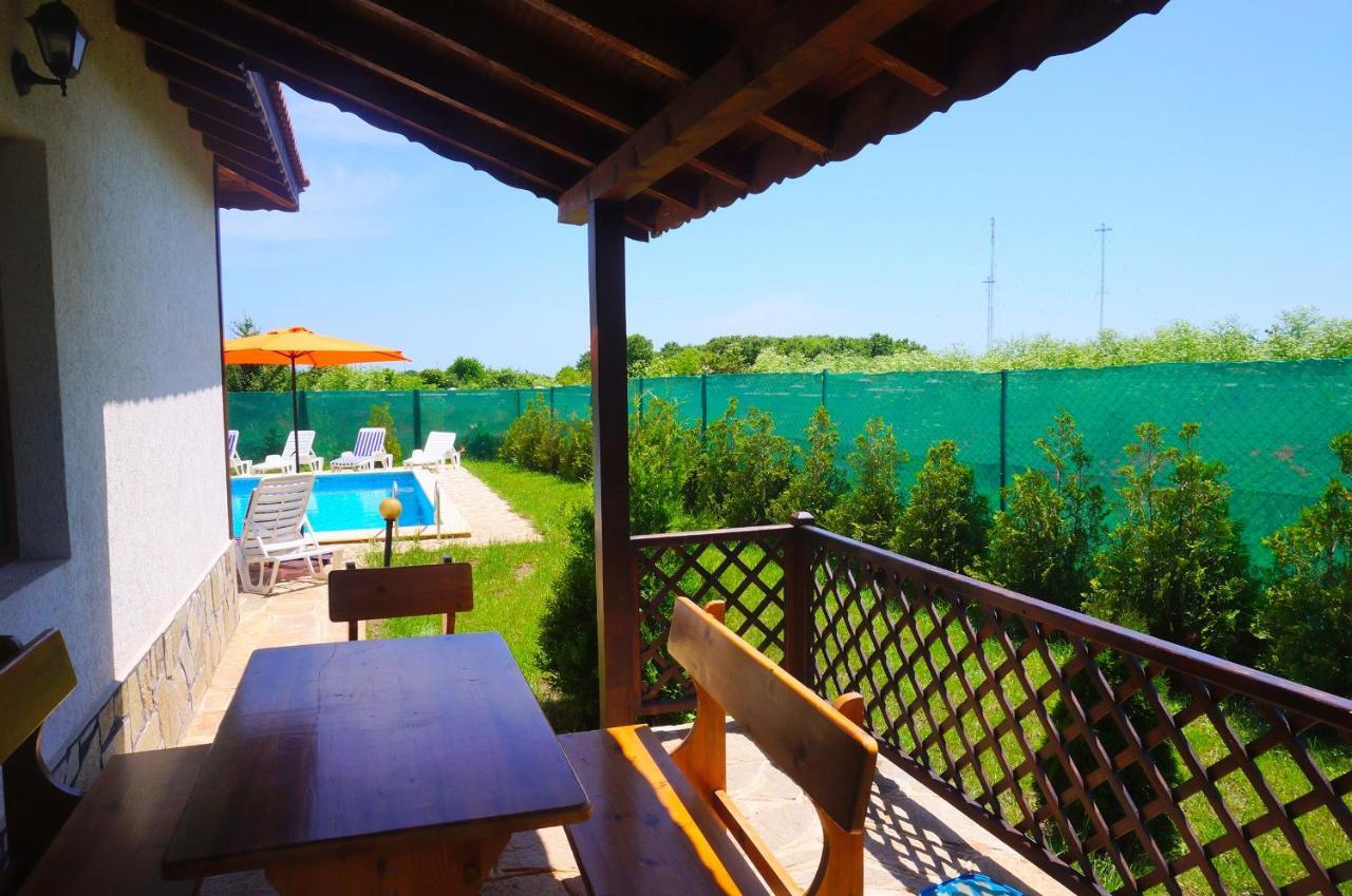 Вила Едем - Villa Edem - Beach Bolata Area Болгарево Экстерьер фото