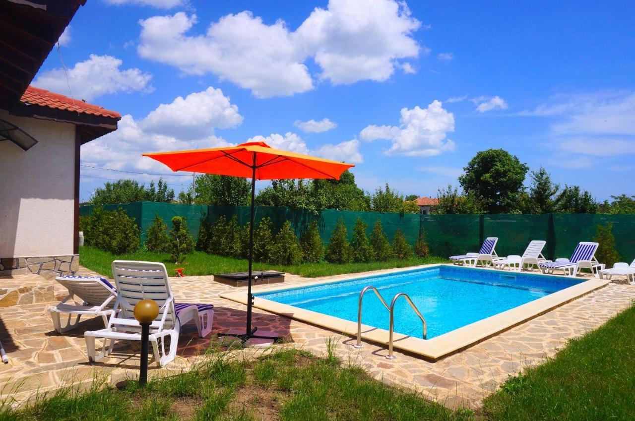 Вила Едем - Villa Edem - Beach Bolata Area Болгарево Экстерьер фото