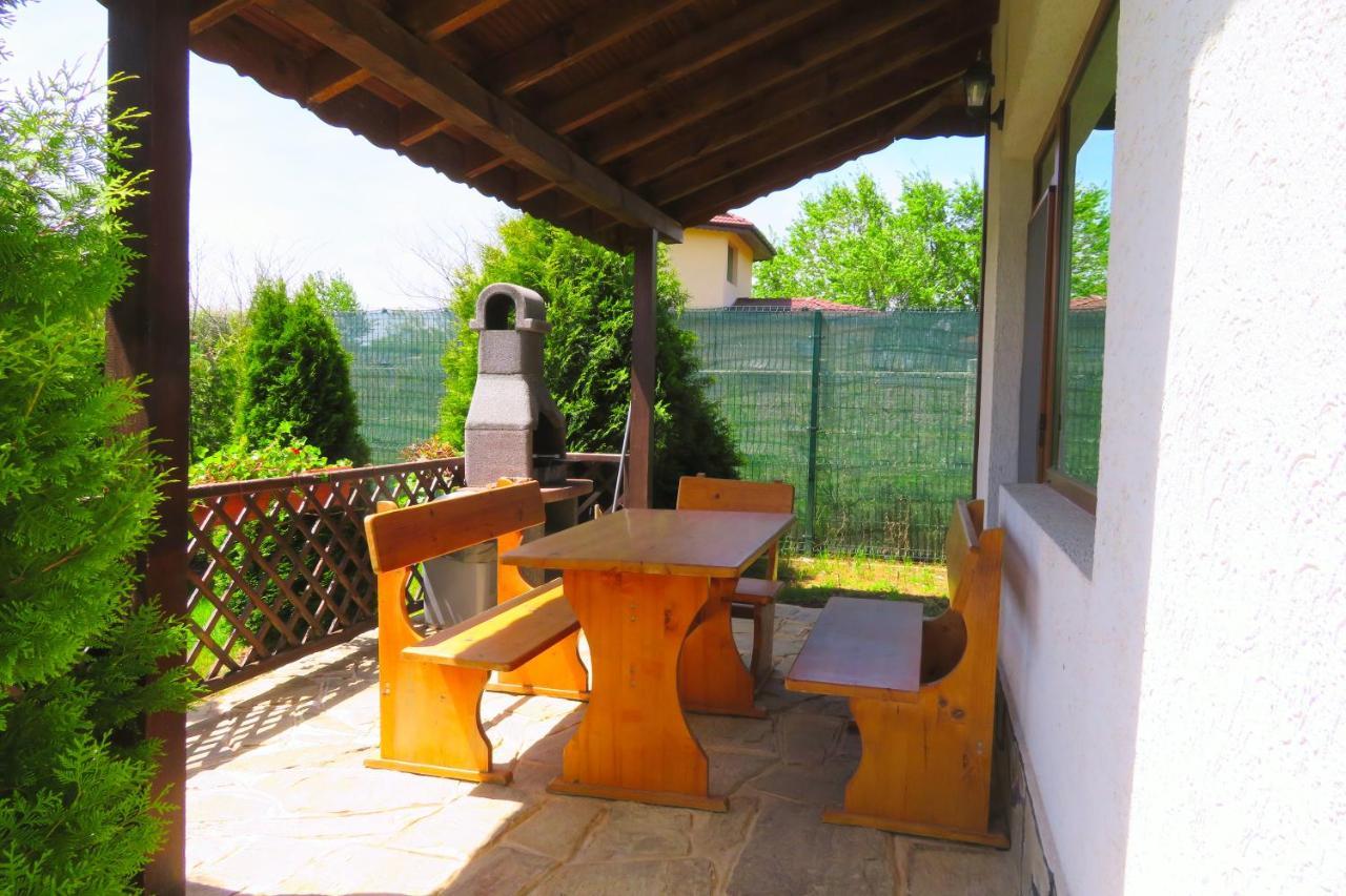 Вила Едем - Villa Edem - Beach Bolata Area Болгарево Экстерьер фото